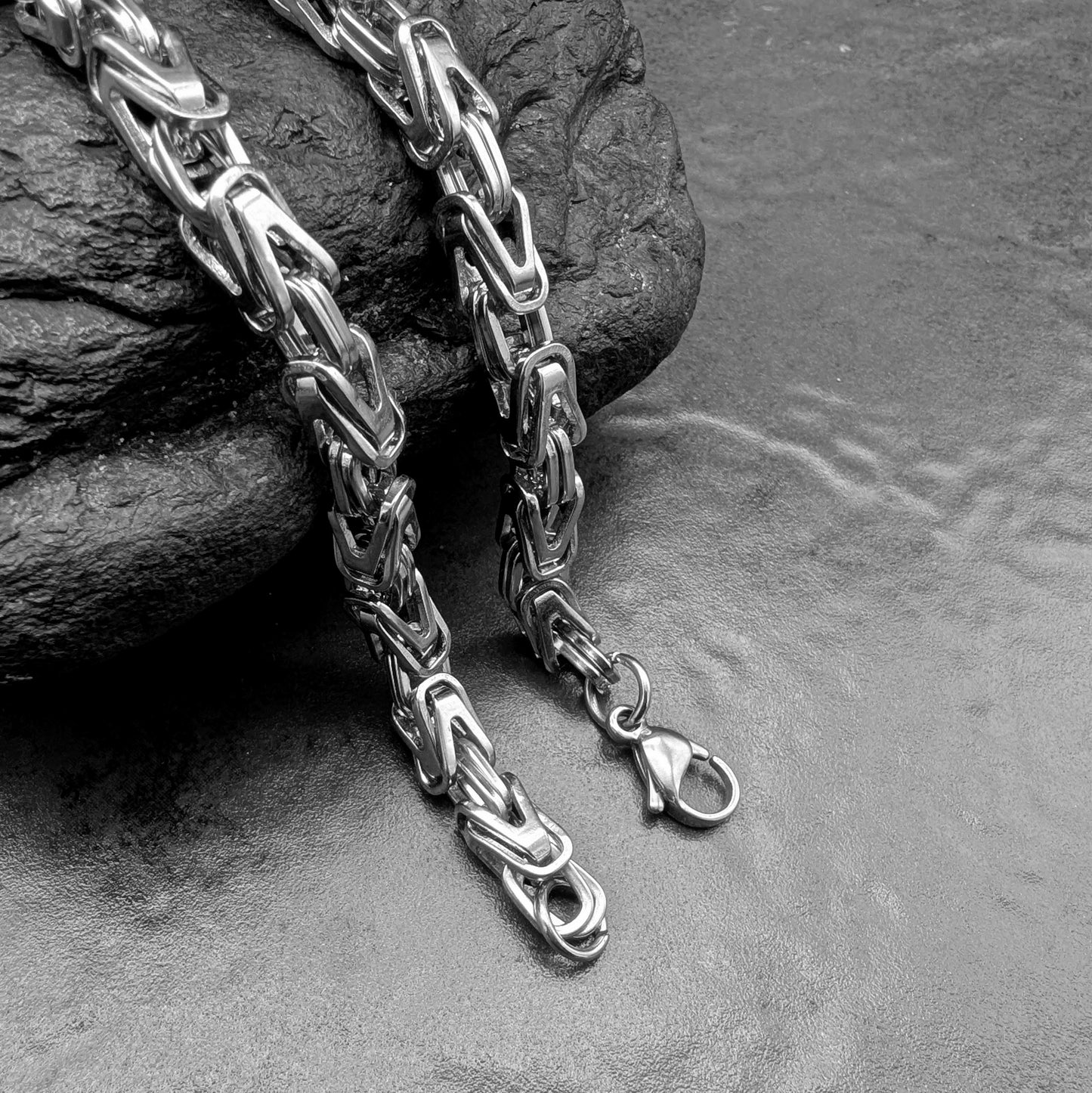 Square Byzantine Chain V2