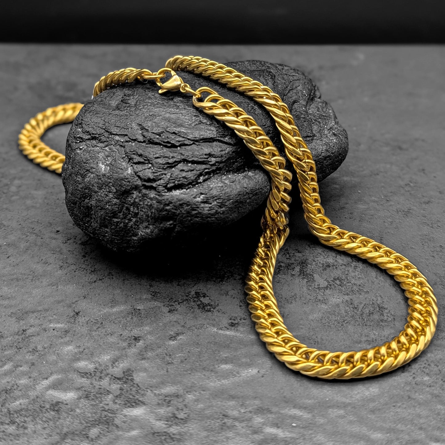 Gold Double Link Curb