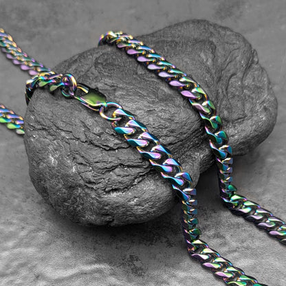 Iridescent Diamond Cut Curb