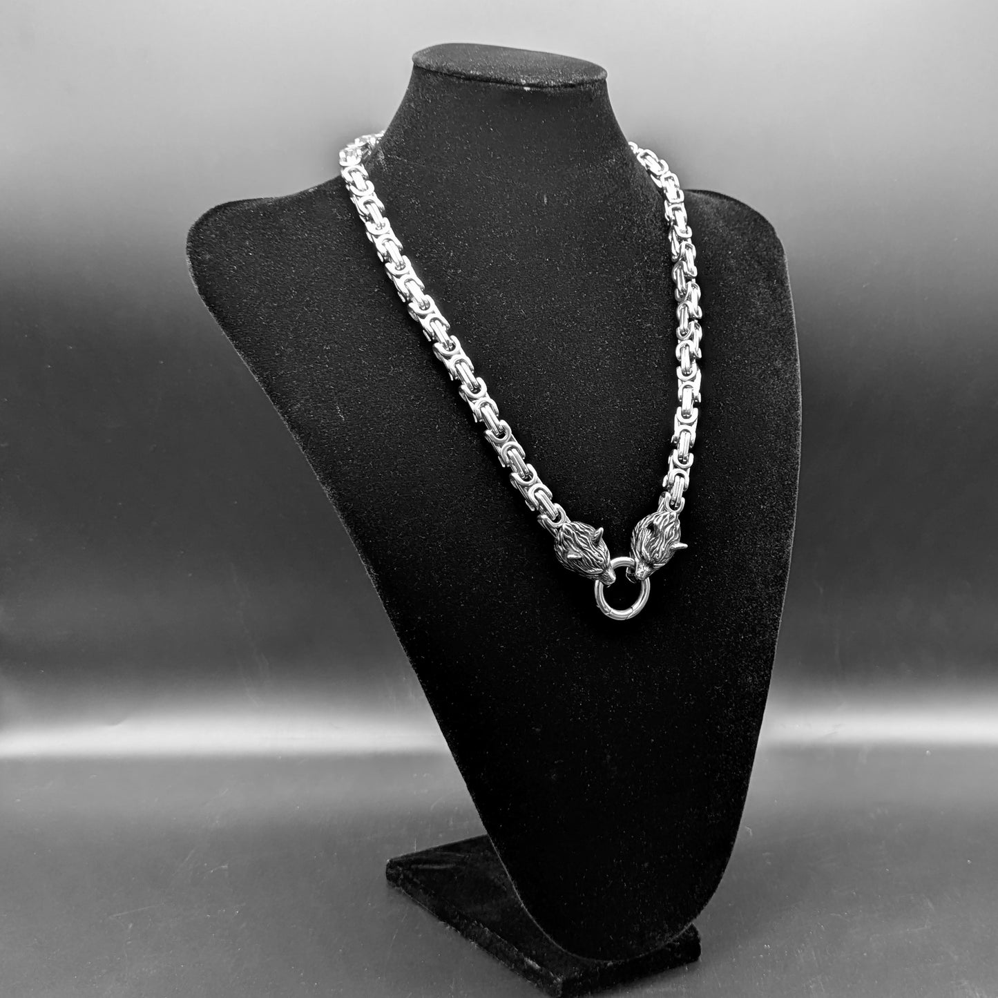 Double Wolf Chunky Byzantine